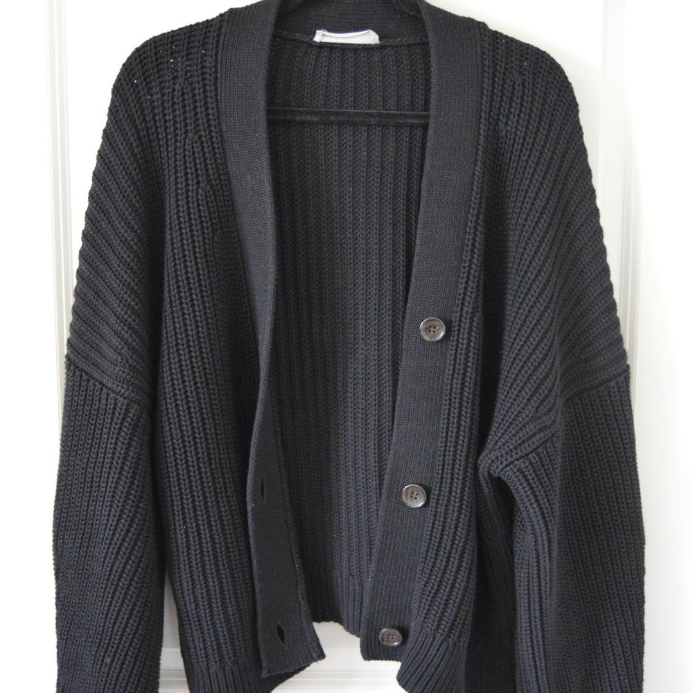 Everlane Texture Cotton Crop Cardigan in Black